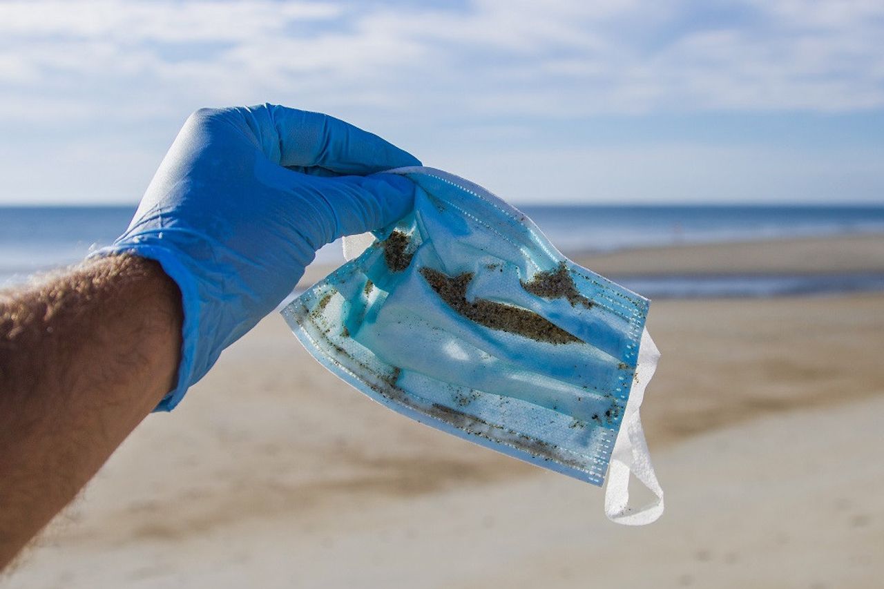 Surgical Masks From COVID-19 Still Washing Up On Our Beaches - Secure Waste Surgical Masks From COVID-19 Still Washing Up On Our Beaches