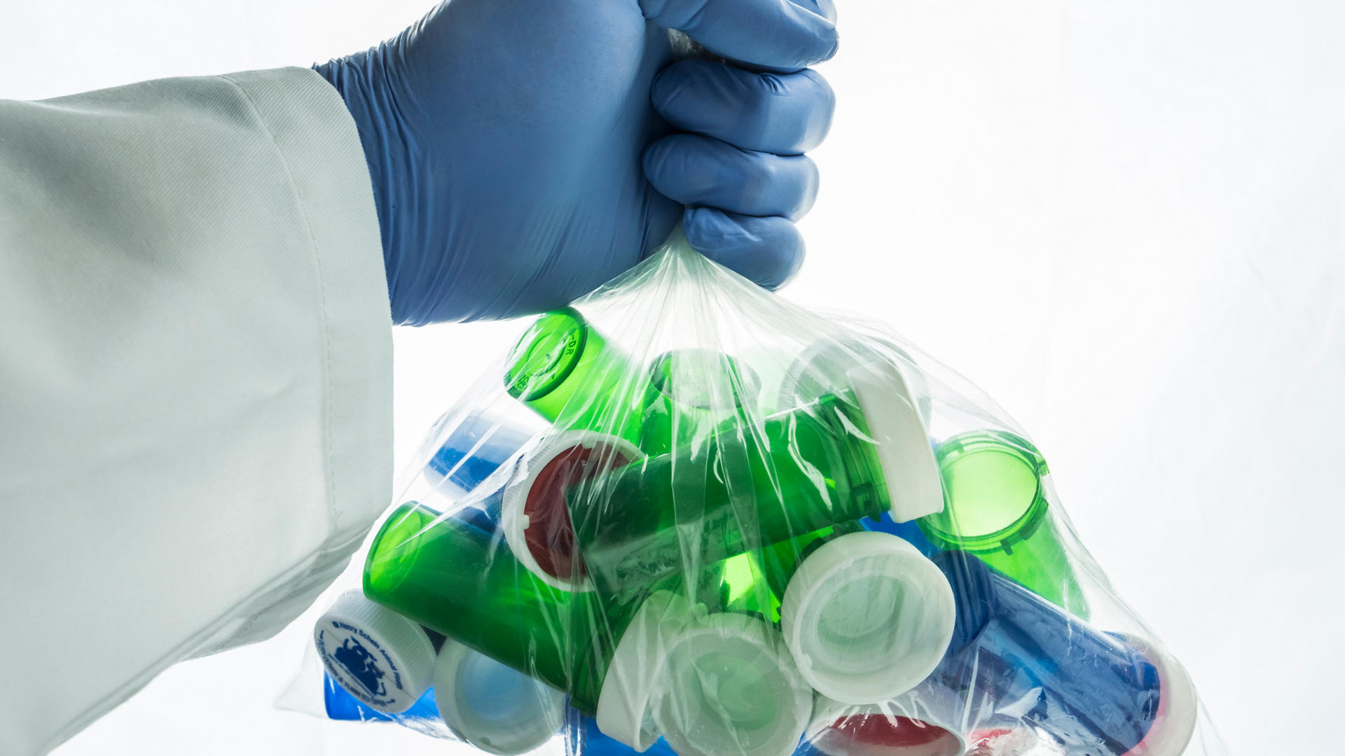 Reducing Healthcare Waste With Secure Waste - Secure Waste Reducing Healthcare Waste With Secure Waste