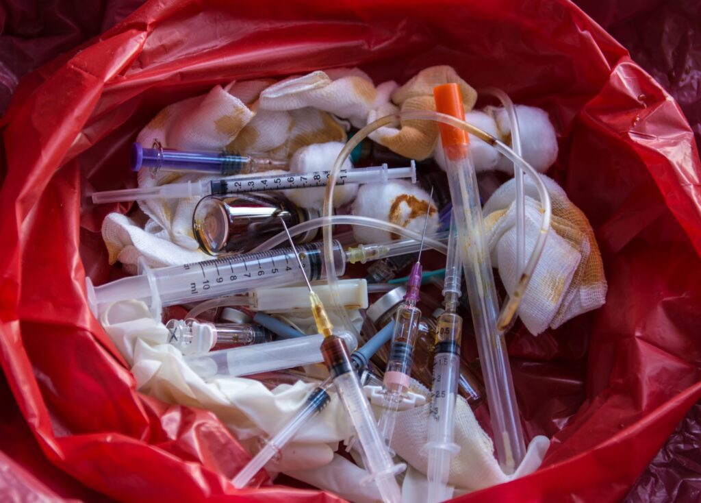 What Is The Difference Between Biomedical Waste and Sharps Waste