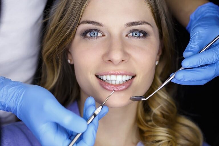 What Is A Cosmetic Dentist